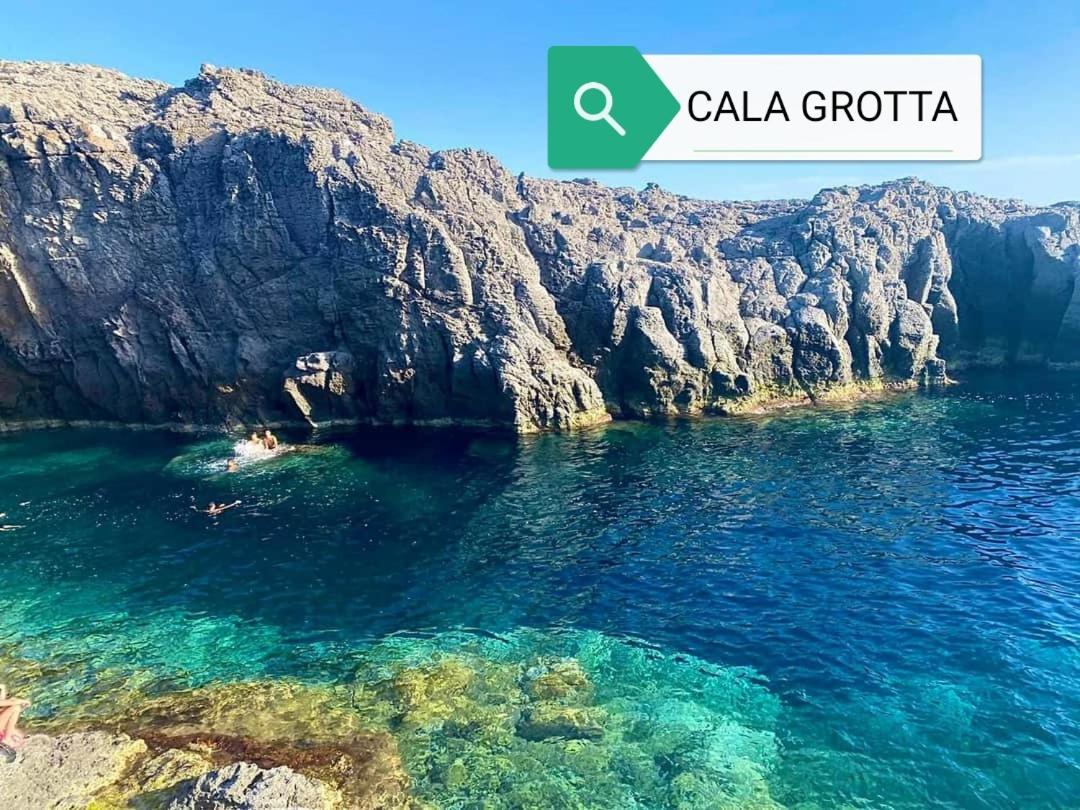 Apartmán La Conchiglia SantʼAntìoco Exteriér fotografie