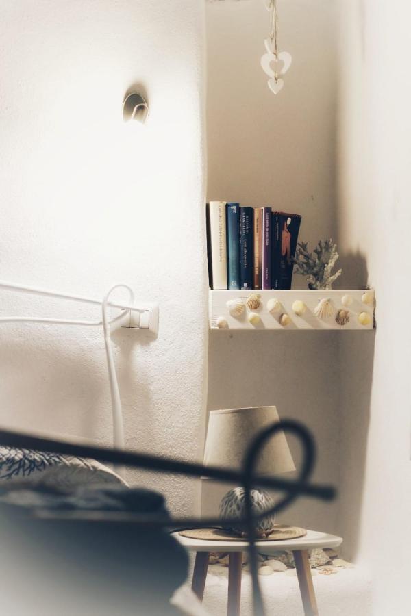 Apartmán La Conchiglia SantʼAntìoco Exteriér fotografie